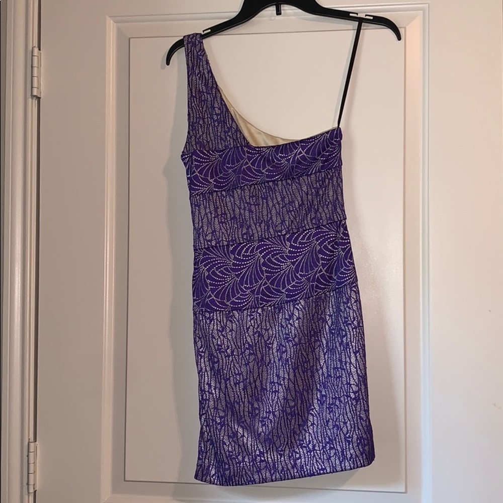 BEBE Lace dress